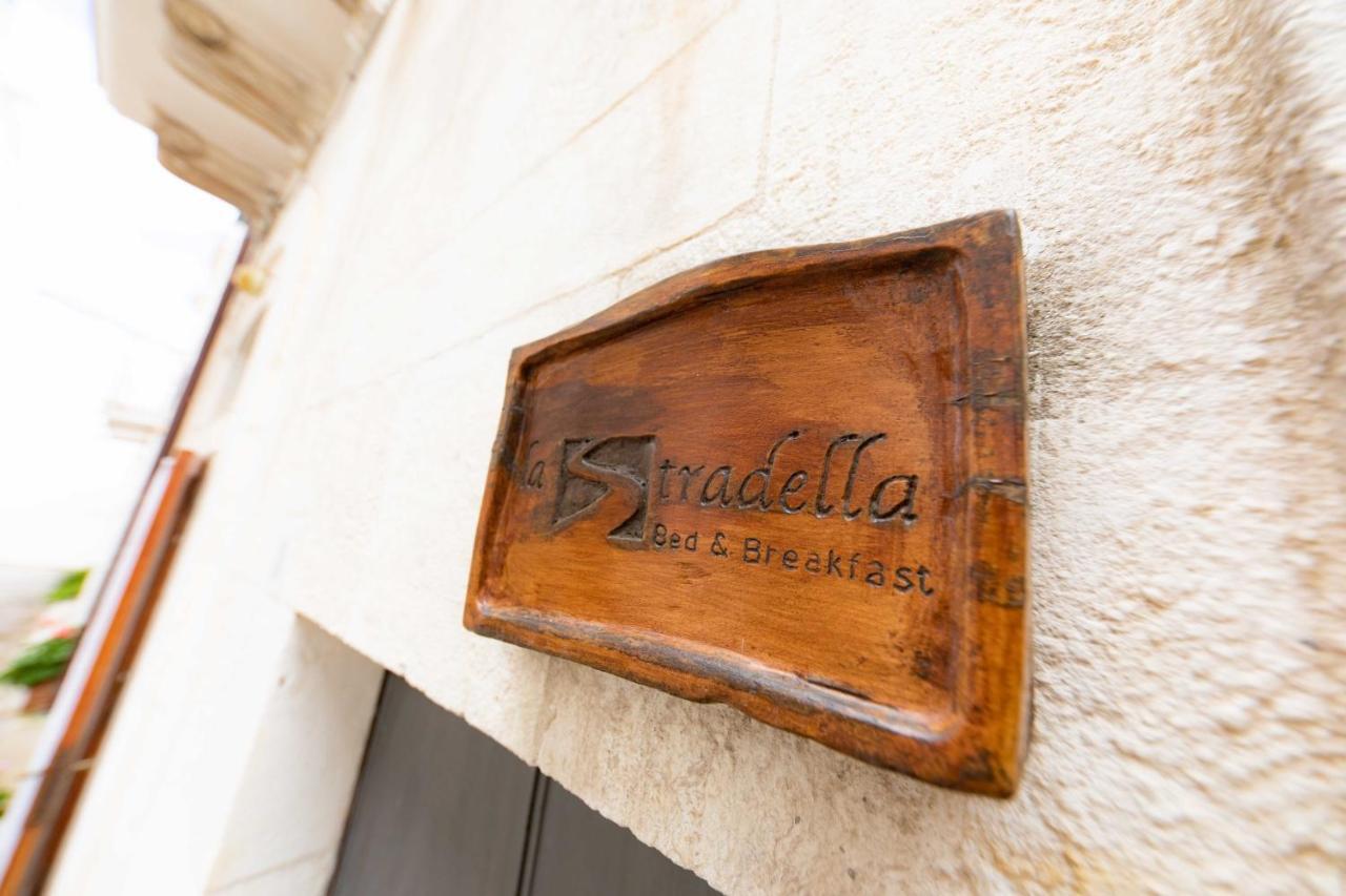 B&B La Stradella オストゥーニ エクステリア 写真